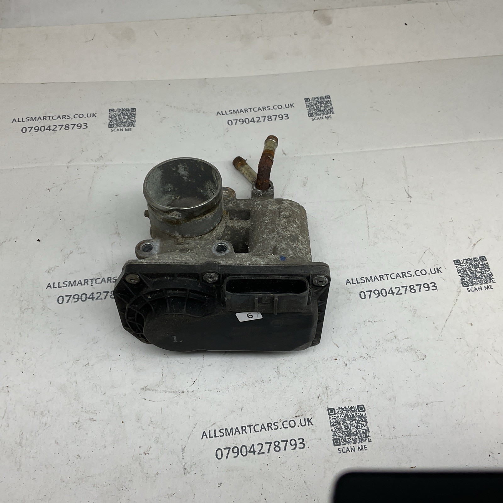 Smart 454 Throttle Body MN149258