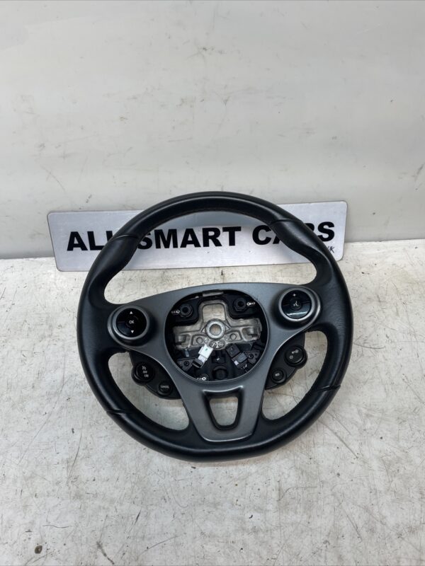 Smart FORFOUR Steering Wheel 453  A4534600403 2015 2019