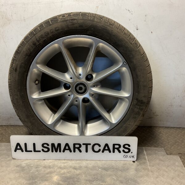 Smart ForTwo 451 Rear Wheel A4514010502 (marks)