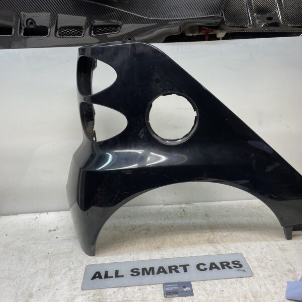 Smart Fortwo Mk2 451 rear driver side wing quarter panel black Scratches