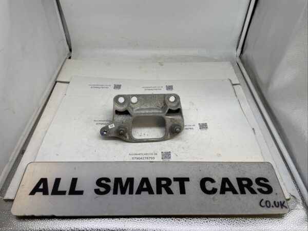 Smart Fortwo Right Rear Engine Mount a4532400009 2019 W453 1 0 Petrol OSR