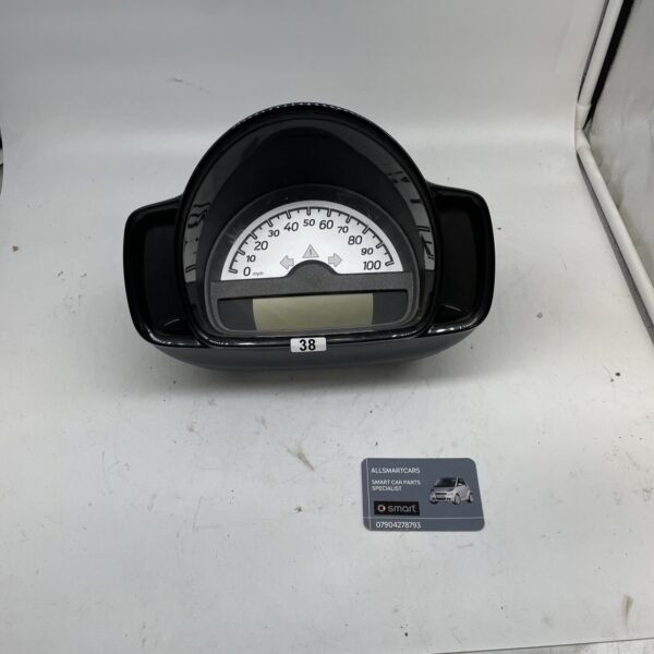 2012 SMART FOURTWO SPEEDOMETER/CLOCKS A4519000500