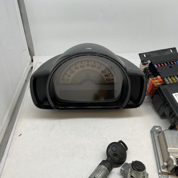 SMART-CAR-451-FORTWO-COUPE-200709-10-Turbo-ECU-KIT-SAM-UNIT-64k-Miles-156539222807-2 SMART CAR 451 FORTWO COUPE 200709 10 Turbo ECU KIT SAM UNIT 64k Miles 156539222807 2