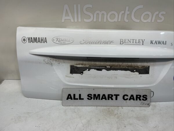 SMART CAR FORTWO 2007 2014 W451 GENUINE REAR OUTER BOOT LID PANEL IN WHITE 156927474477 2