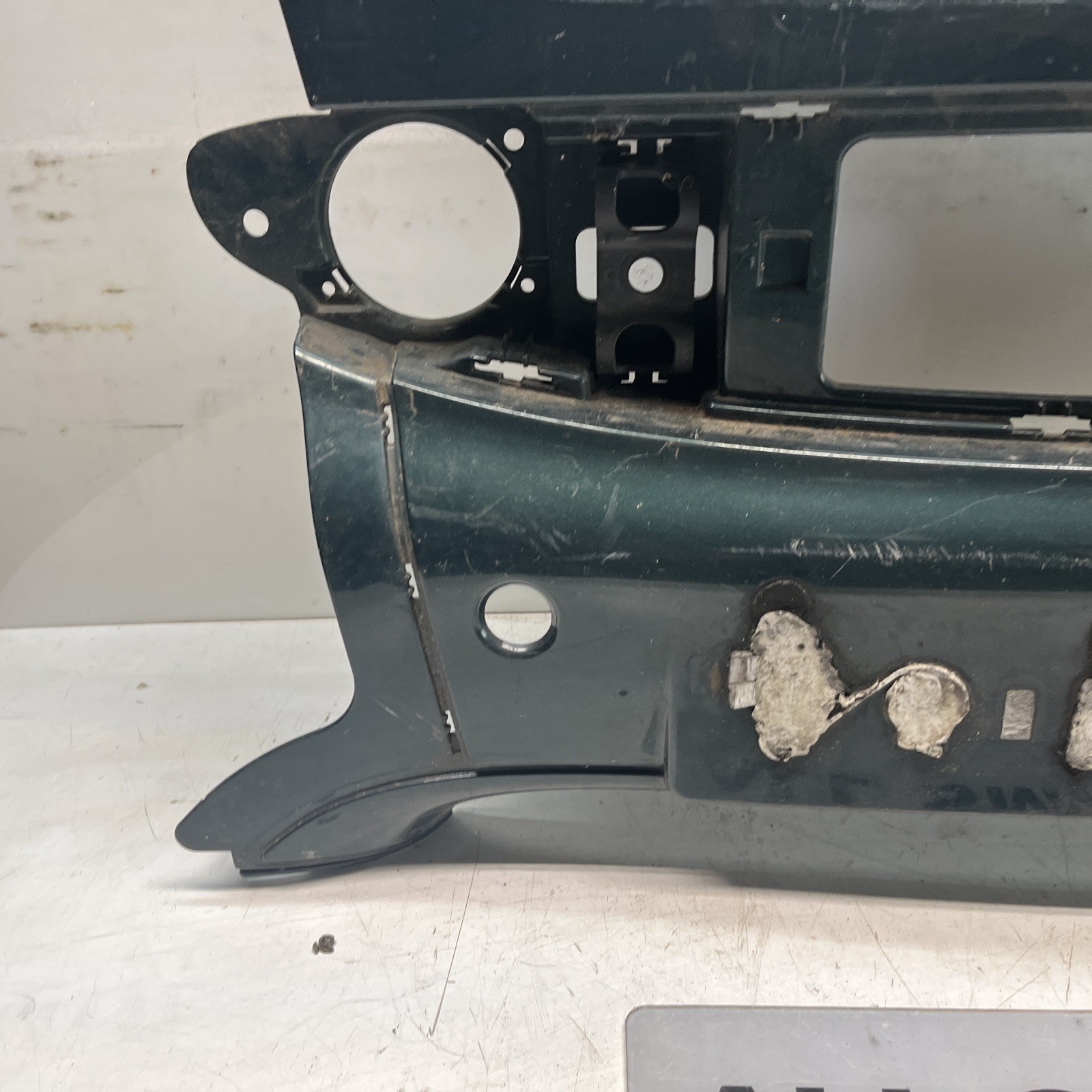SMART Car 450 FORTWO COUPE CABRIO BLACK FRONT CENTRE BUMPER SECTION Green Image 8