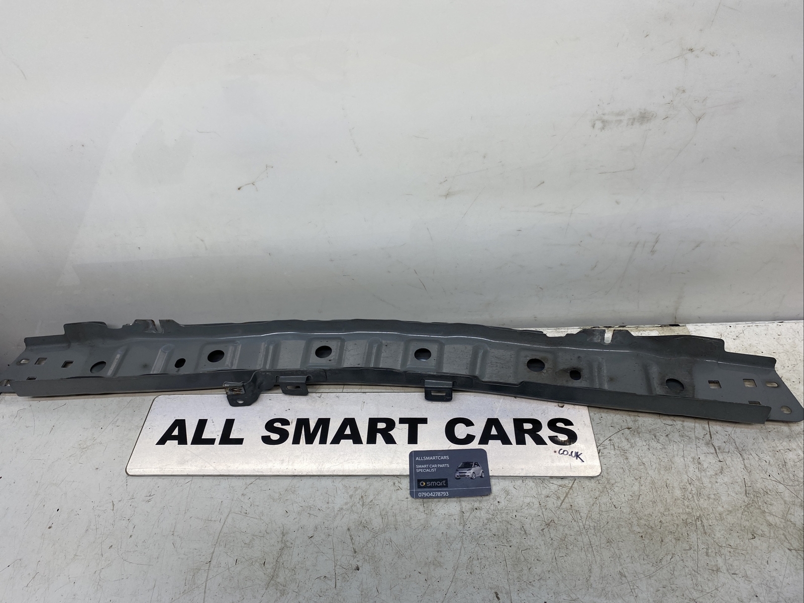 SMART FORFOUR A453 15 ON FRONT SLAM PANEL Image 4