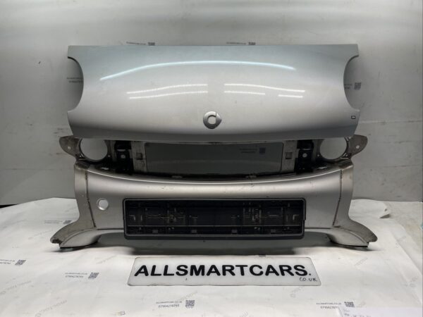 SMART FORTWO 450 FRONT BUMPER (CENTRE MIDDLE PANEL) IN SILVER (2002 2007)