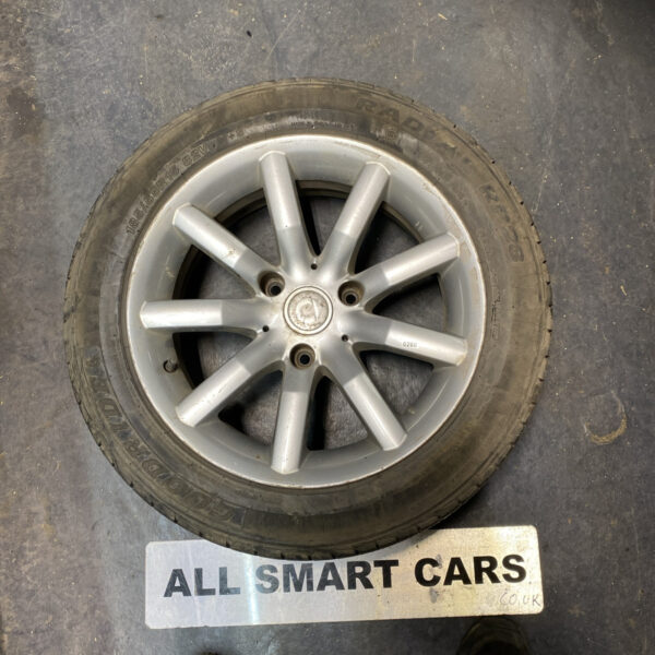 SMART FORTWO 450 REAR ALLOY WHEEL & TYRE 175/55/15    0015426V001