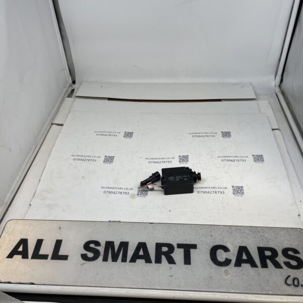 SMART FORTWO 450 TAILGATE LATCH LOCK RELEASE ACTUATOR MOTOR 1998 2007 0007513