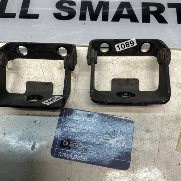 SMART FORTWO W453 REAR TAILGATE BOOT LID Brackets A4536460900