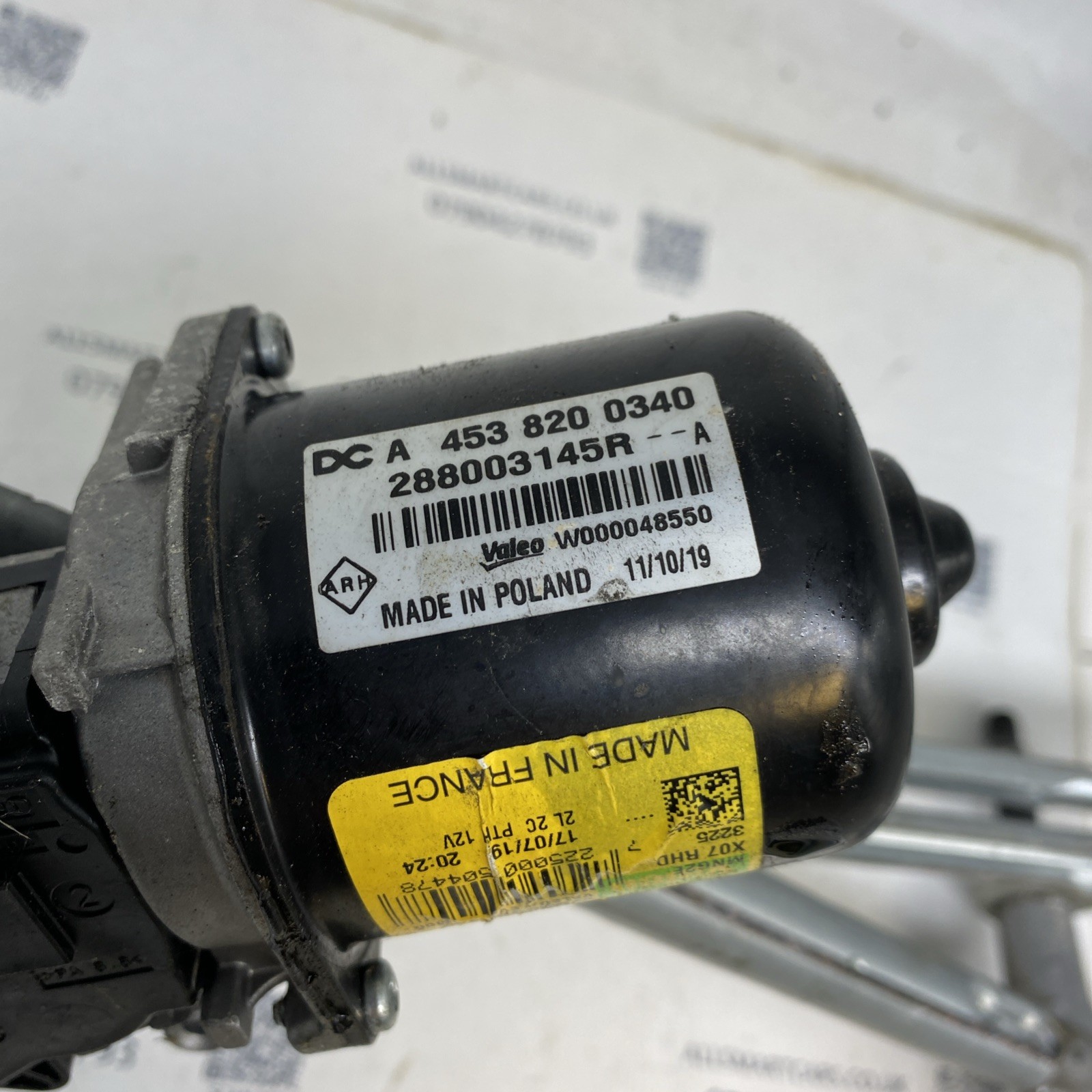 Smart Fortwo Coupe 453 14 24 Wiper Motor Front and Linkage A453820034 Image 2