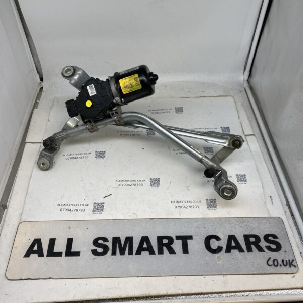 Smart Fortwo Coupe 453  14 24 Wiper Motor Front and Linkage A453820034