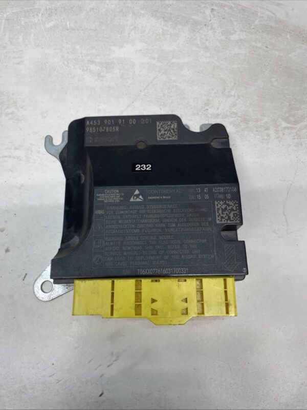 15 19 SMART FORFOUR 453 AIRBAG ECU MODULE (NO CRASH DATA) A4539019100
