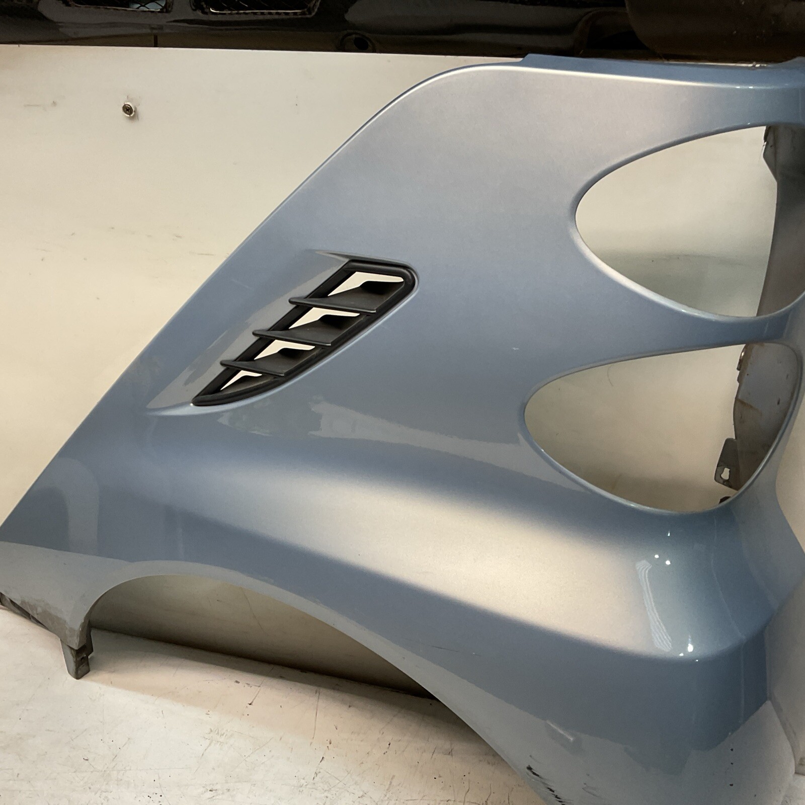 GENUINE SMART FORTWO A451 REAR WING PANELBABY BLUE LEFT SIDE (scratches) Image 6