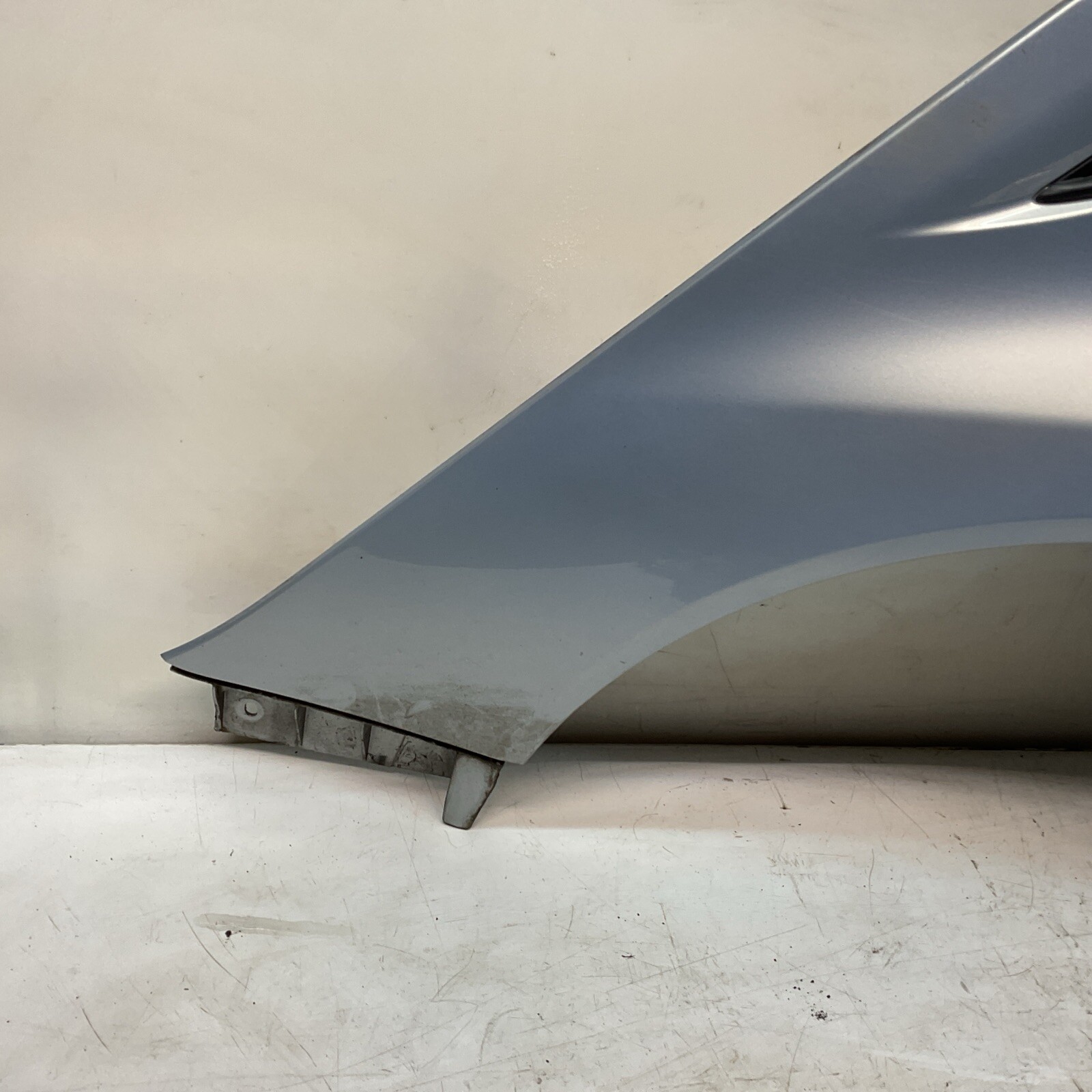 GENUINE SMART FORTWO A451 REAR WING PANELBABY BLUE LEFT SIDE (scratches) Image 9