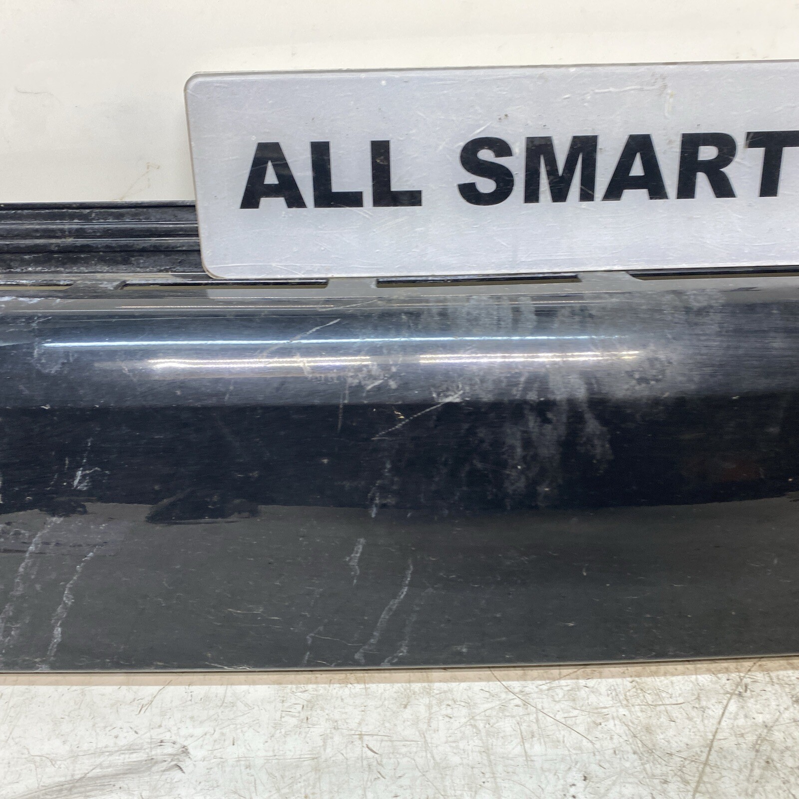 SMART CAR 450 FORTWO CABRIO COUPE 98 07 BLACK REAR CENTRE BUMPER Image 3