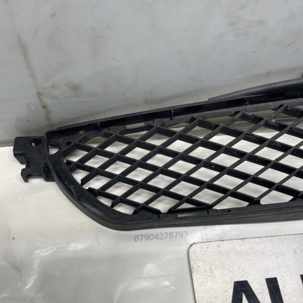 SMART FORFOUR 454 FRONT BUMPER LOWER GRILLE GENUINE A4548880123 157864749458 2