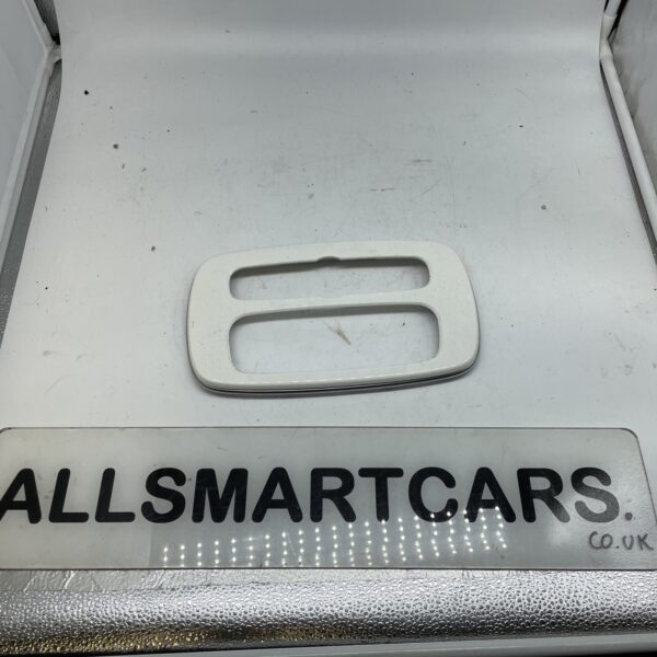 SMART FORFOUR A453 15 ON DASH STEREO SURROUND TRIM A4536805102 21096