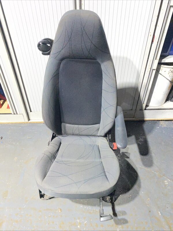 SMART FORTWO A451 FRONT SEAT PASSENGER Has Armrest