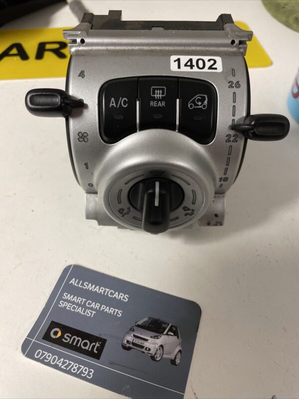 SMART 451 FORTWO 07 10 HEATER CLIMATE CONTROL PANEL A4519007100V001