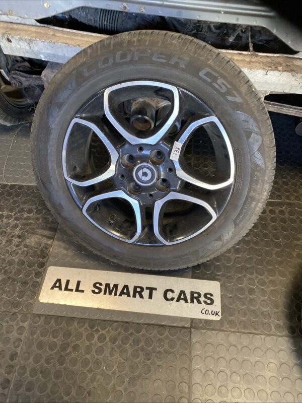 SMART 453 15 INCH REAR ALLOY WHEEL+MICHELIN TYRE A4534018600 2015
