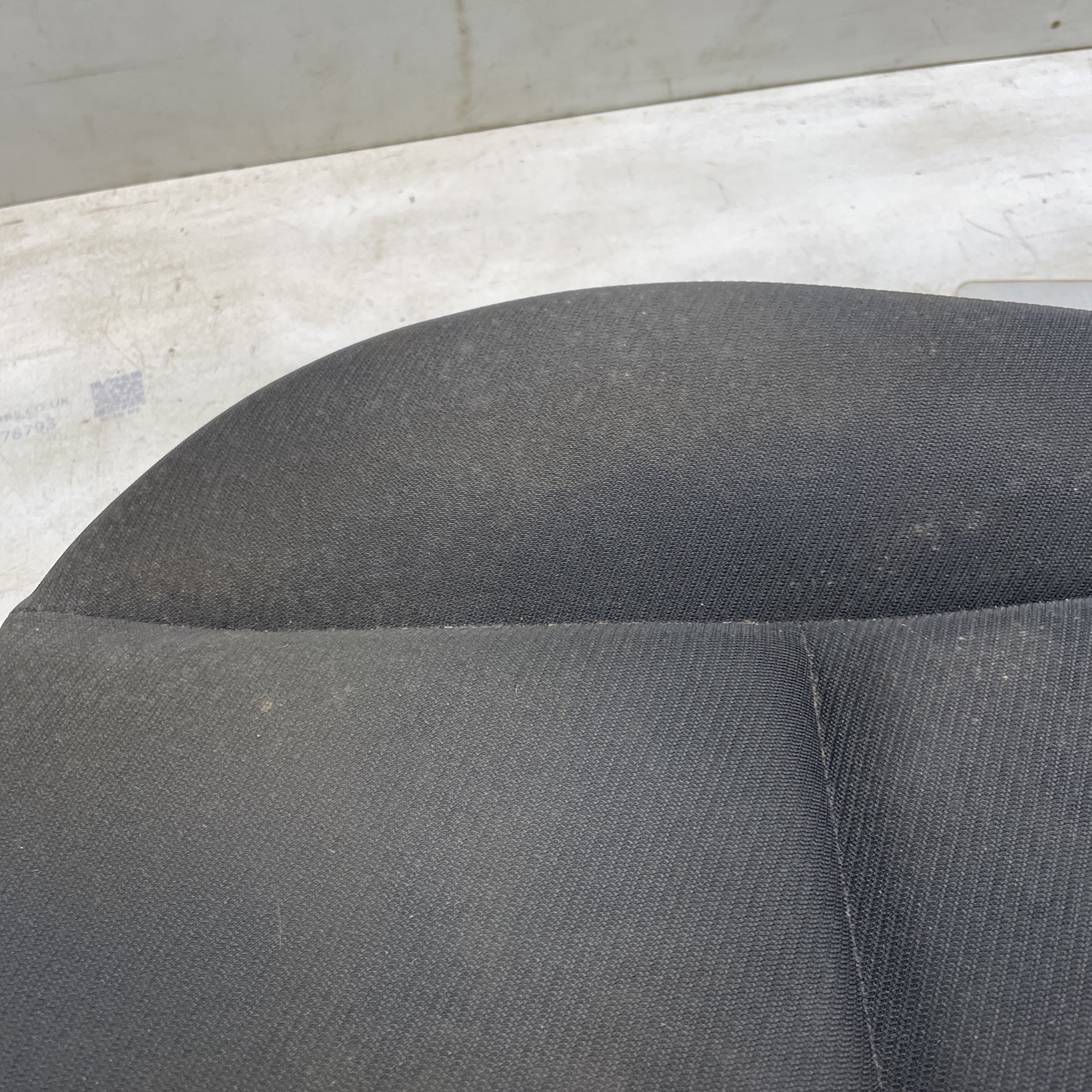 SMART CAR 451 FORTWO 2007 2014 BLACK Fabric PASSENGER / DRIVERS SEAT BASE Image 4