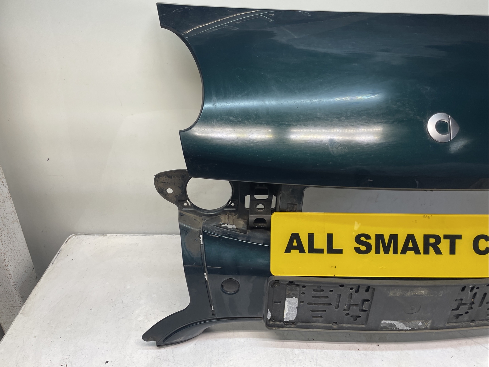 SMART Car 450 FORTWO COUPE CABRIO BLACK FRONT CENTRE BUMPER SECTION Green Image 2