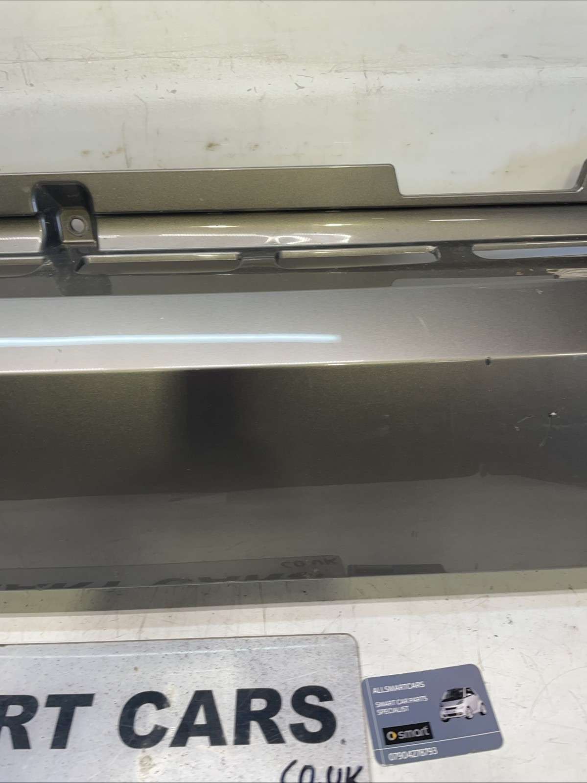 SMART FORTWO 451 REAR BUMPER CENTRE PANEL GREY (scratches) Image 5