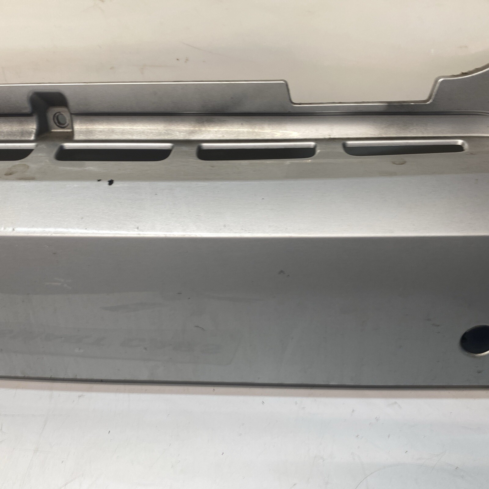 SMART FORTWO 451 REAR BUMPER CENTRE PANEL Silver(scratches) Image 6