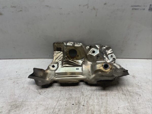 Smart ForFour TURBO W453 2015 Catalytic Converter Heat Shield (Top Piece)